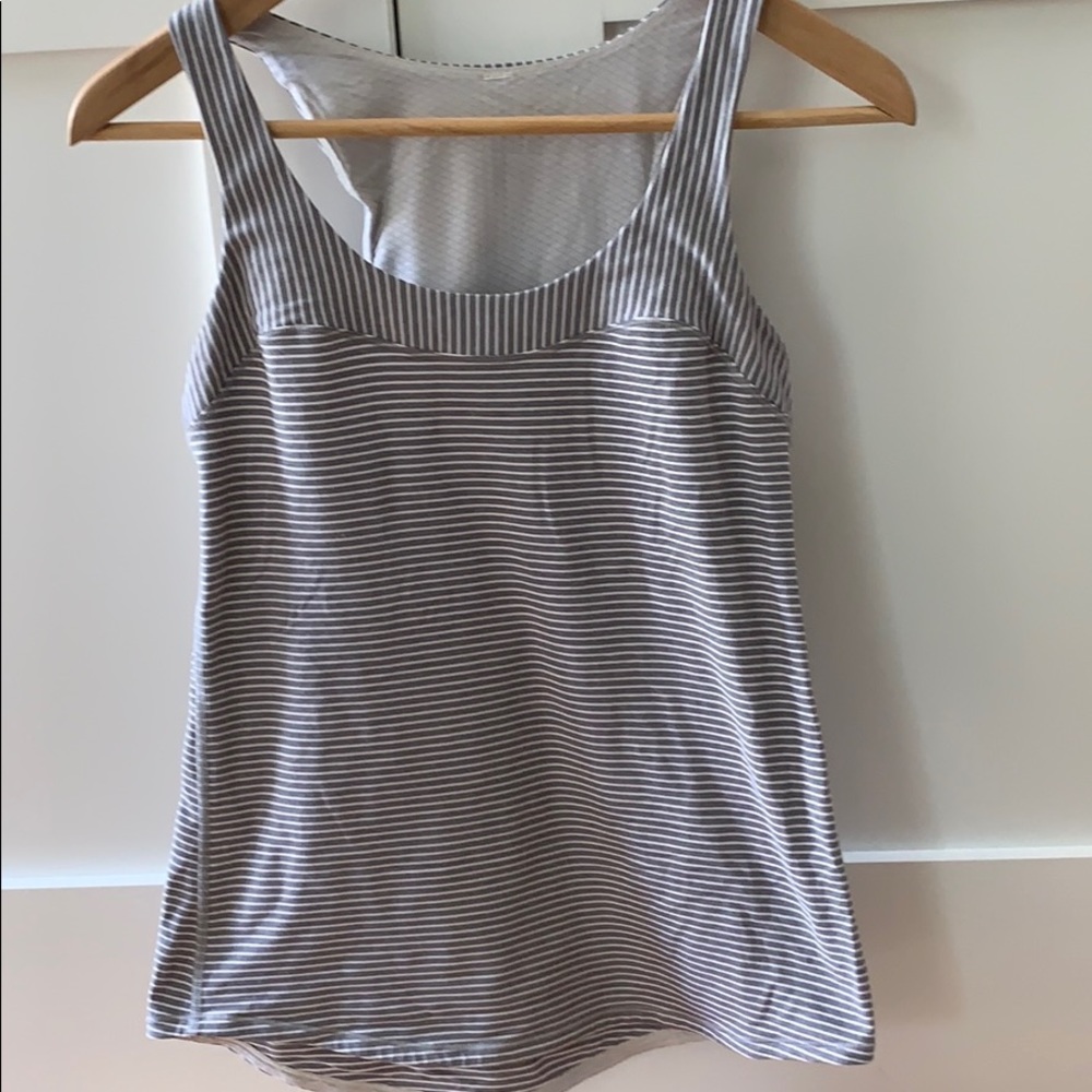 Lululemon tank
